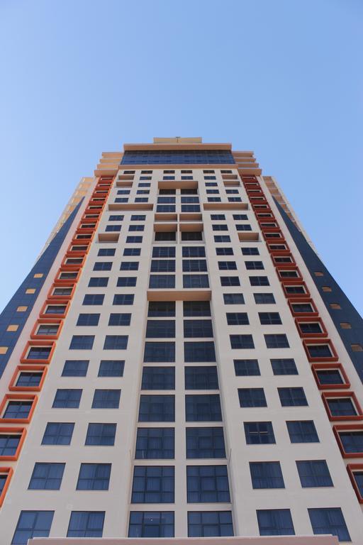 Tower Bliss Apartment غابورون المظهر الخارجي الصورة